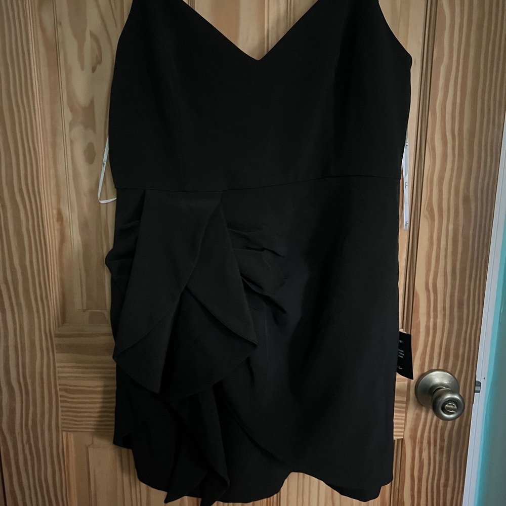 Lulu's Classic Black V-Neck Dress